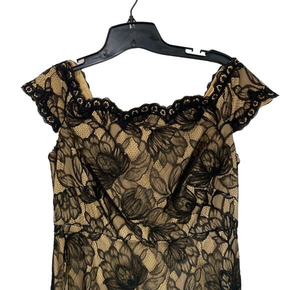 Tadashi Shoji Off The Shoulder Lace Maxi Dress  sz 10 - Picture 13 of 13